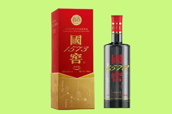 金湖县回收国窖1573.jpg